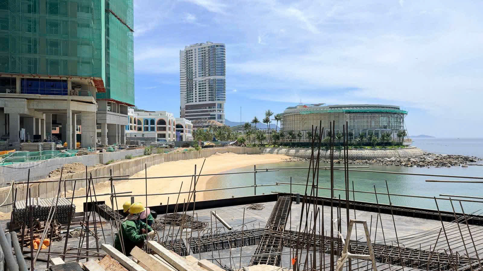 Tiến độ công trường Vega City ven biển